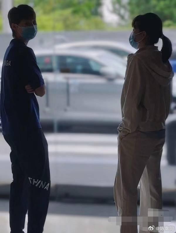首夺WTT总决赛女单冠军，王曼昱：冠军属于国乒！陈幸同：暂时的对手，永远的朋友