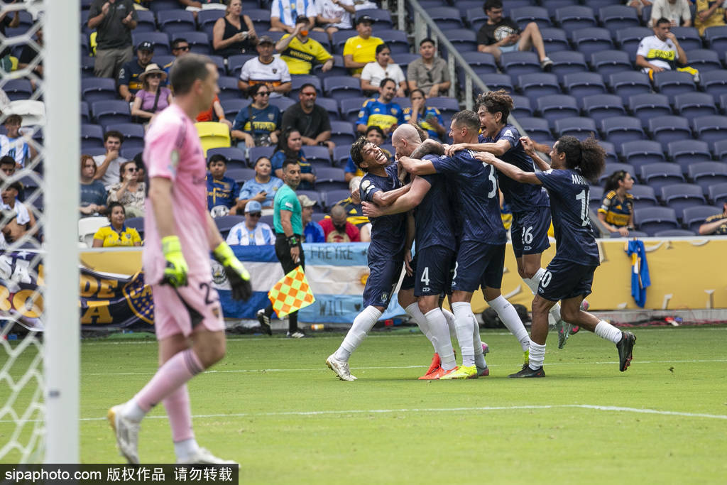 奥克兰城门将：我是清洁工请假踢世俱杯 全队一起分100万奖金