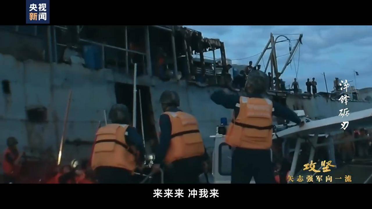 菲特种兵掏出M16，敢打第一枪？舰炮摘衣直8升空，中方就等开打了